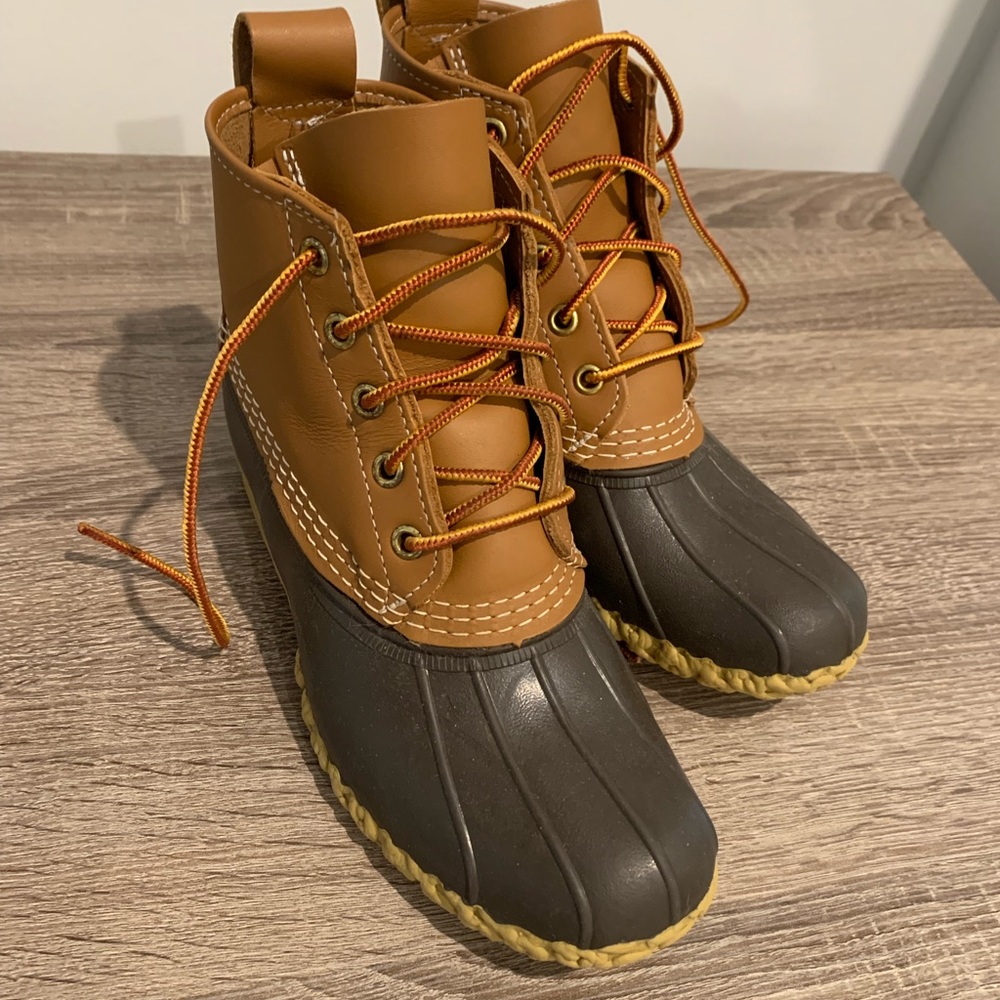 L.L.Bean 6 Inch Bean Boots Narrow
